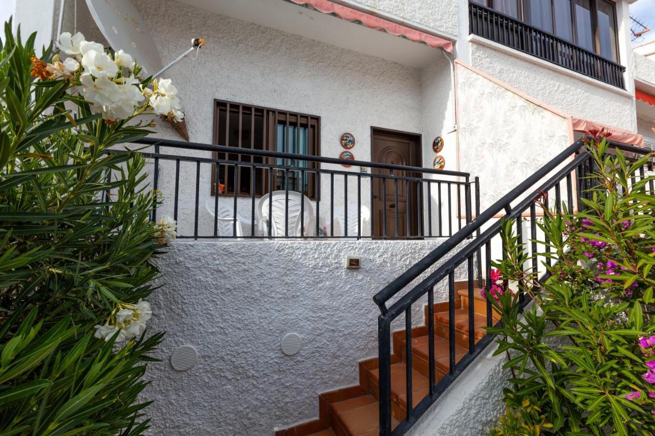 Apartamento En Primera Linea De Playa, Centrico, Tranquilo Playa de las Americas  Exterior photo